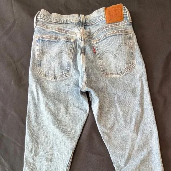 LEVI's 501S (SKINNY); Button Fly; W27 x L32; Exc. Pre-Owned Condition! - Picture 5 of 13